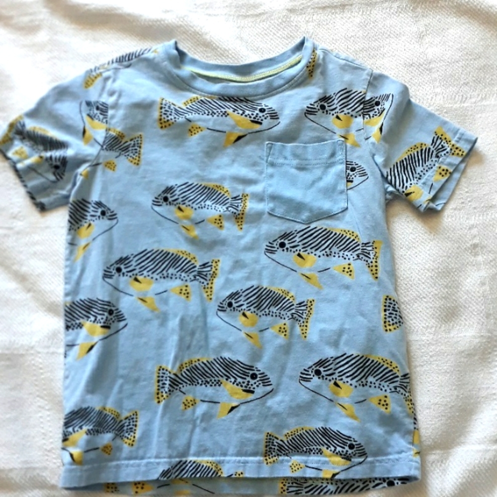 Tea Collection tee, Sunfish. Size 7. Excellent, gently used condition.